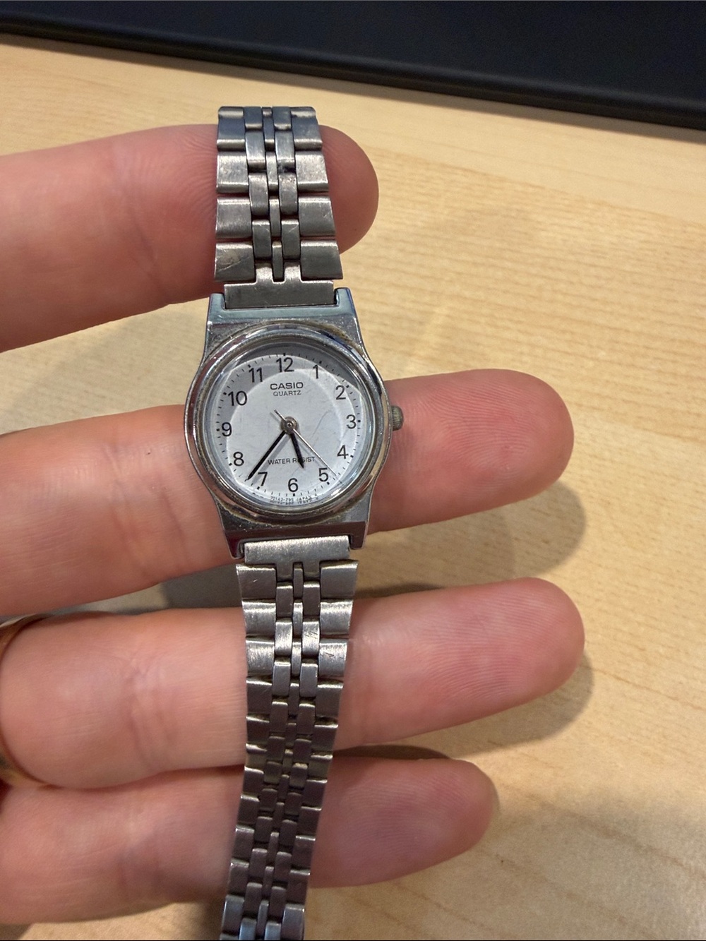 Vintage Casio LQ-333 ladies watch